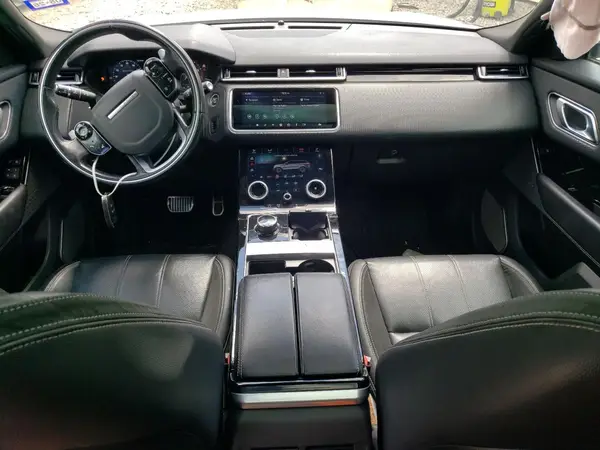 SALYL2RV9JA772571 2018 LAND ROVER RANGE ROVER VELAR - Image 8