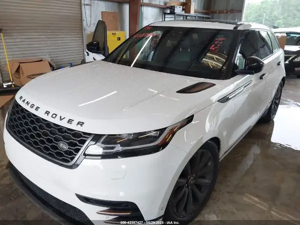 SALYL2RVXJA712573 2018 LAND ROVER RANGE ROVER VELAR - Image 2