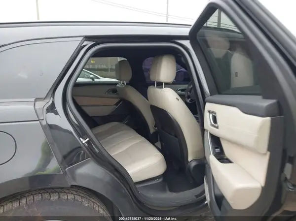 SALYL2RVXJA730247 2018 LAND ROVER RANGE ROVER VELAR - Image 8