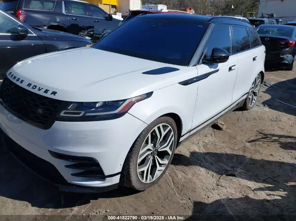 SALYL2RVXJA741474 2018 LAND ROVER RANGE ROVER VELAR - Image 2