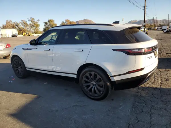 SALYL2RVXJA746951 2018 LAND ROVER RANGE ROVER VELAR - Image 2