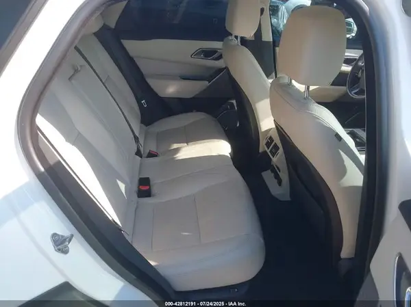 SALYL2RVXJA764138 2018 LAND ROVER RANGE ROVER VELAR - Image 8