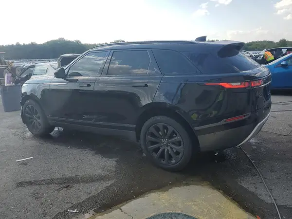 SALYL2RX0JA747155 2018 LAND ROVER RANGE ROVER VELAR - Image 2
