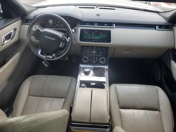 SALYL2RX0JA747155 2018 LAND ROVER RANGE ROVER VELAR - Image 8