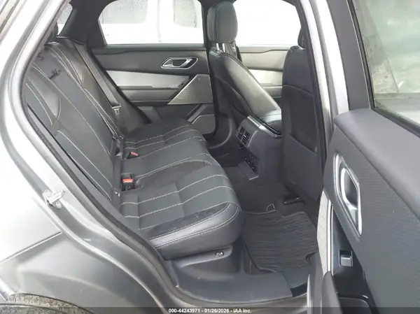 SALYL2RX0JA766420 2018 LAND ROVER RANGE ROVER VELAR - Image 8