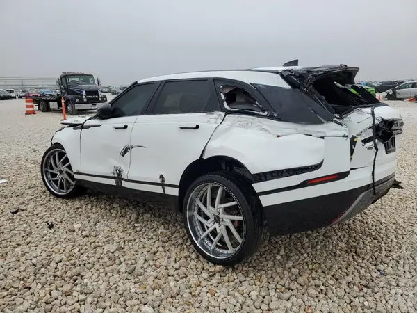 SALYL2RX1JA717470 2018 LAND ROVER RANGE ROVER - Image 2