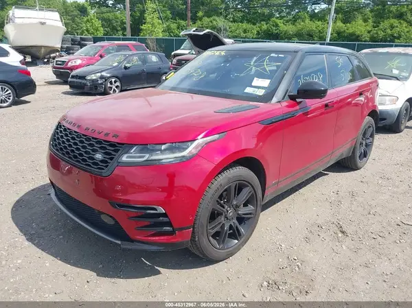 SALYL2RX1JA773599 2018 LAND ROVER RANGE ROVER VELAR - Image 2