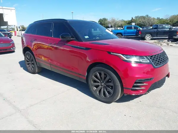 SALYL2RX1JA773957 2018 LAND ROVER RANGE ROVER VELAR - Image 1