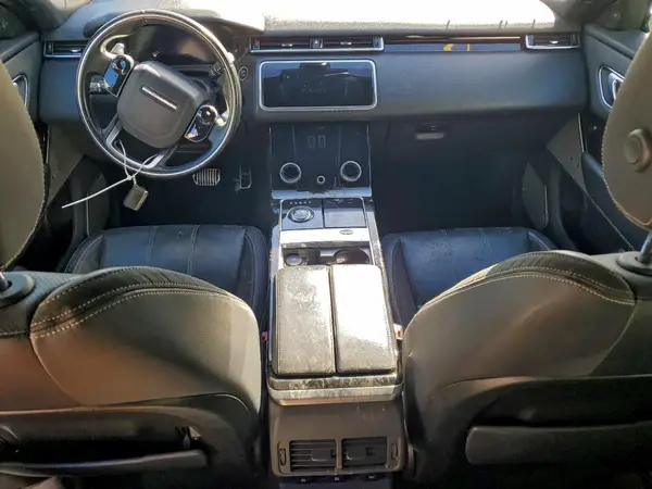 SALYL2RX1JA775126 2018 LAND ROVER RANGE ROVER VELAR - Image 8