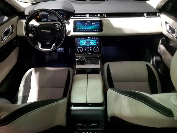SALYL2RX2JA772123 2018 LAND ROVER RANGE ROVER VELAR - Image 8