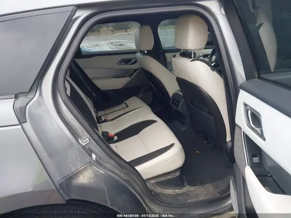 SALYL2RX3JA718751 2018 LAND ROVER RANGE ROVER VELAR - Image 8