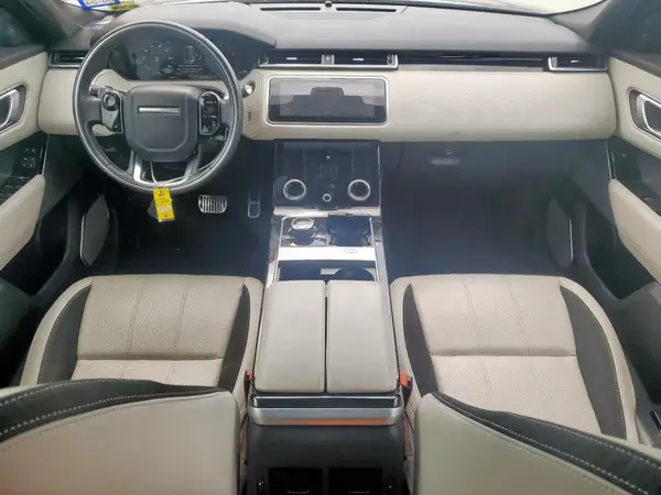 SALYL2RX3JA726011 2018 LAND ROVER RANGE ROVER VELAR - Image 8