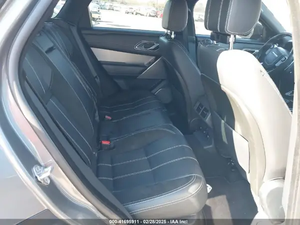 SALYL2RX3JA735808 2018 LAND ROVER RANGE ROVER VELAR - Image 8