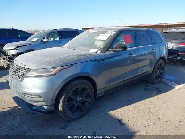 SALYL2RX3JA740300 2018 LAND ROVER RANGE ROVER VELAR - Image 2