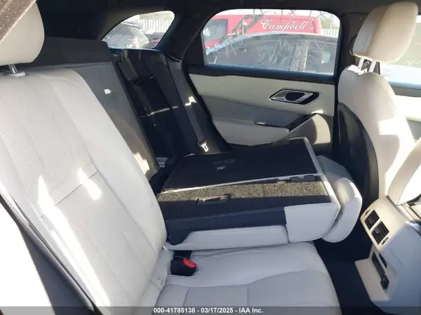 SALYL2RX3JA740300 2018 LAND ROVER RANGE ROVER VELAR - Image 8