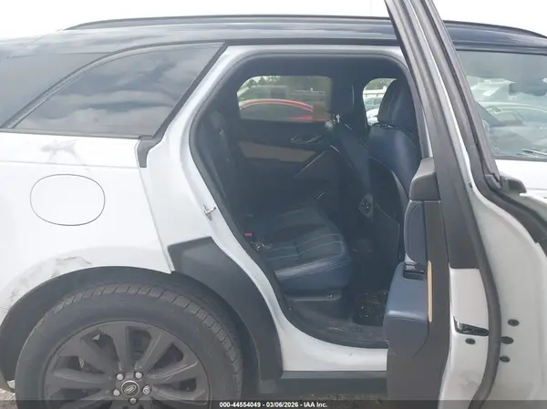 SALYL2RX3JA766928 2018 LAND ROVER RANGE ROVER VELAR - Image 8