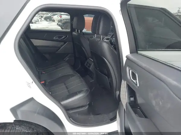 SALYL2RX4JA715194 2018 LAND ROVER RANGE ROVER VELAR - Image 8