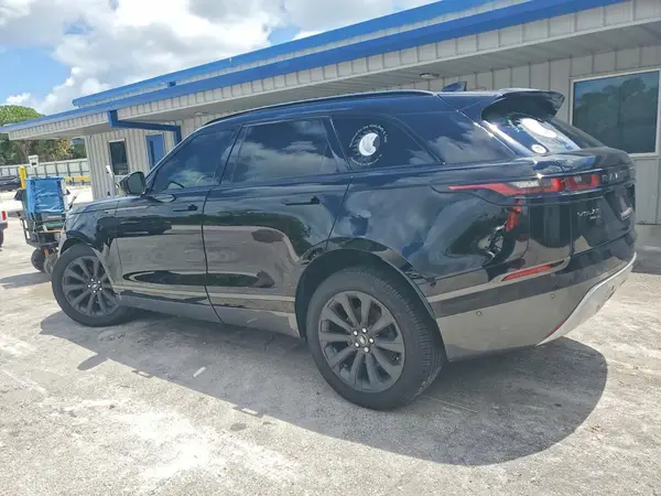 SALYL2RX4JA746204 2018 LAND ROVER RANGE ROVER - Image 2