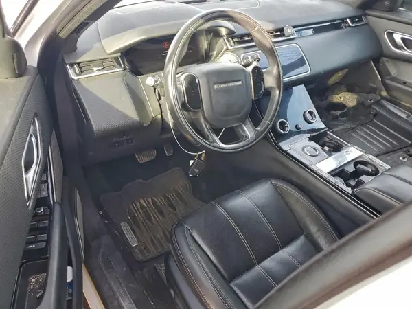 SALYL2RX4JA751807 2018 LAND ROVER RANGE ROVER VELAR - Image 8
