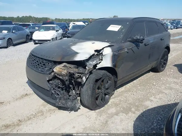 SALYL2RX4JA776674 2018 LAND ROVER RANGE ROVER VELAR - Image 2