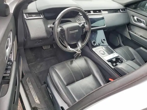 SALYL2RX5JA723157 2018 LAND ROVER RANGE ROVER - Image 8