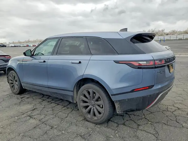 SALYL2RX5JA749340 2018 LAND ROVER RANGE ROVER - Image 2