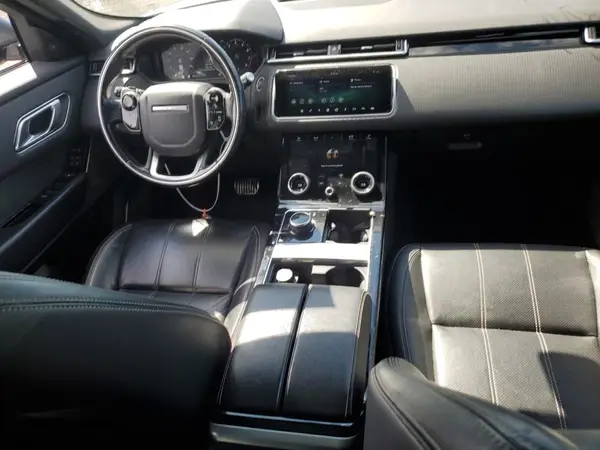 SALYL2RX5JA750911 2018 LAND ROVER RANGE ROVER VELAR - Image 8