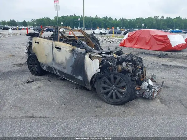 SALYL2RX5JA767921 2018 LAND ROVER RANGE ROVER VELAR - Image 1