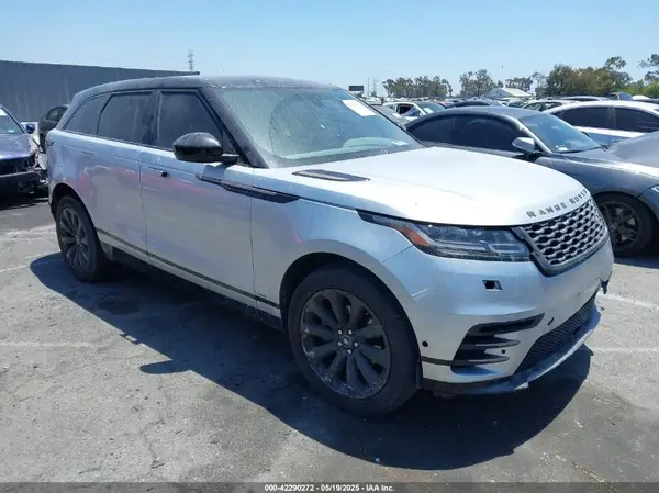 SALYL2RX5JA770768 2018 LAND ROVER RANGE ROVER VELAR - Image 1