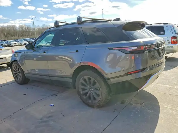 SALYL2RX5JA776165 2018 LAND ROVER RANGE ROVER - Image 2