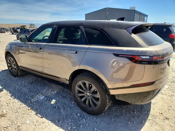 SALYL2RX5JA777784 2018 LAND ROVER RANGE ROVER - Image 2