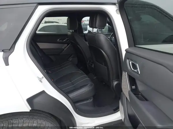 SALYL2RX6JA768205 2018 LAND ROVER RANGE ROVER VELAR - Image 8