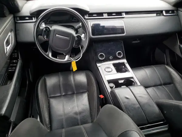 SALYL2RX6JA777924 2018 LAND ROVER RANGE ROVER VELAR - Image 8