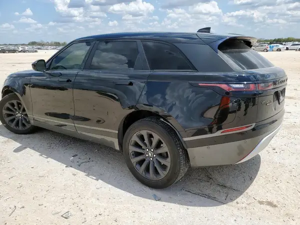 SALYL2RX7JA774739 2018 LAND ROVER RANGE ROVER VELAR - Image 2