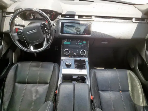 SALYL2RX7JA774739 2018 LAND ROVER RANGE ROVER VELAR - Image 8