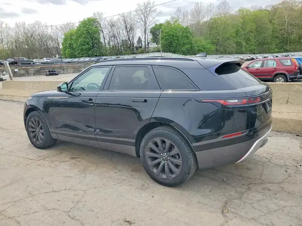 SALYL2RX7JA778449 2018 LAND ROVER RANGE ROVER - Image 2