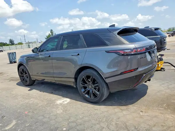 SALYL2RX8JA709950 2018 LAND ROVER RANGE ROVER VELAR - Image 2