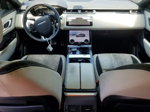 SALYL2RX8JA709950 2018 LAND ROVER RANGE ROVER VELAR - Image 8