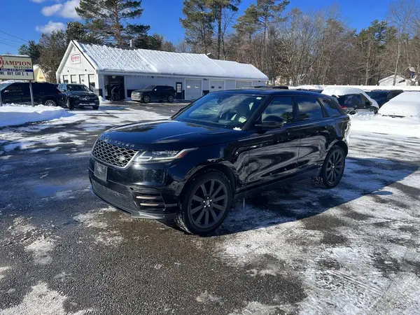 SALYL2RX8JA775916 2018 LAND ROVER RANGE ROVER VELAR - Image 2