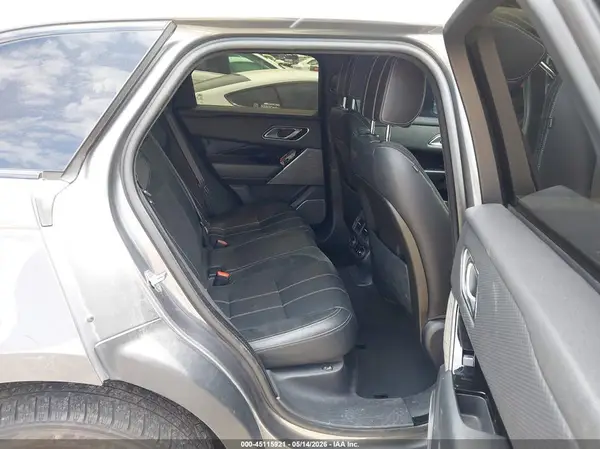 SALYL2RX9JA721962 2018 LAND ROVER RANGE ROVER VELAR - Image 8