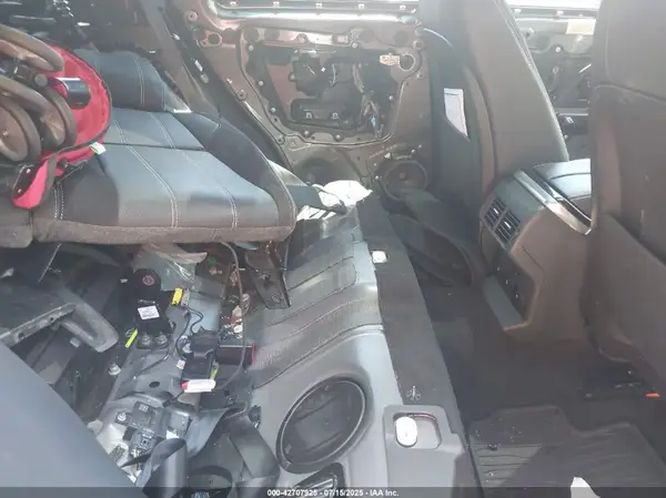 SALYL2RX9JA736333 2018 LAND ROVER RANGE ROVER VELAR - Image 8