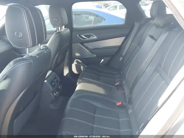 SALYL2RX9JA774354 2018 LAND ROVER RANGE ROVER VELAR - Image 8