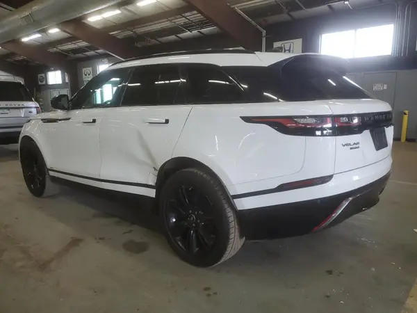 SALYL2RXXJA775786 2018 LAND ROVER RANGE ROVER - Image 2
