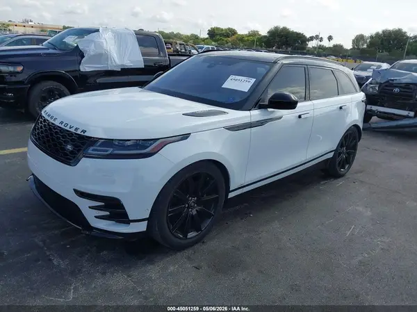 SALYM2EV0LA256623 2020 LAND ROVER RANGE ROVER VELAR - Image 2