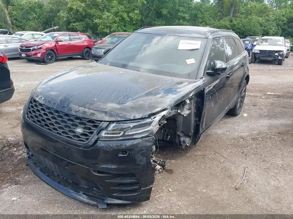 SALYM2EV9KA792727 2019 LAND ROVER RANGE ROVER VELAR - Image 2
