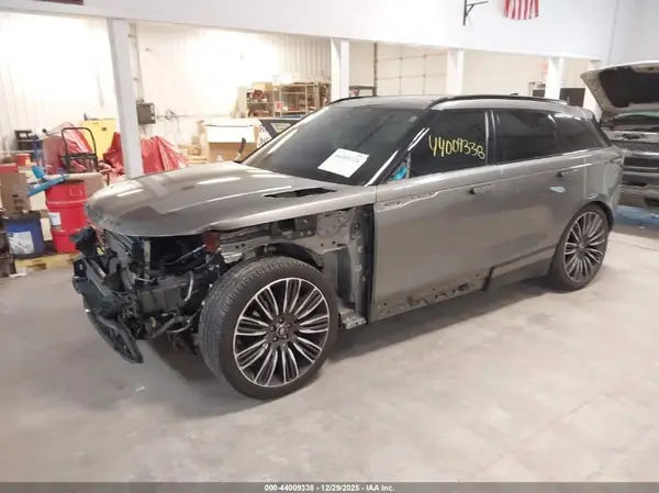 SALYM2EV9LA292892 2020 LAND ROVER RANGE ROVER VELAR - Image 2