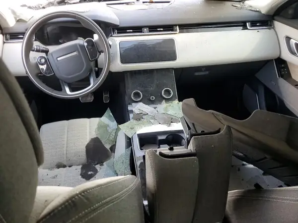 SALYM2RN0JA733638 2018 LAND ROVER RANGE ROVER VELAR - Image 8