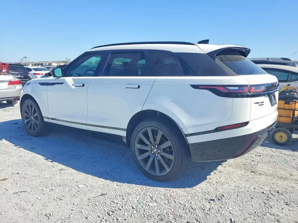 SALYM2RN0JA736023 2018 LAND ROVER RANGE ROVER VELAR - Image 2