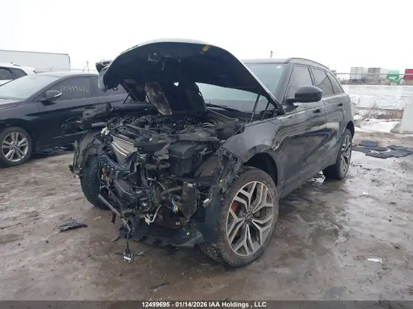 SALYM2RN8JA753006 2018 LAND ROVER RANGE ROVER VELAR - Image 2
