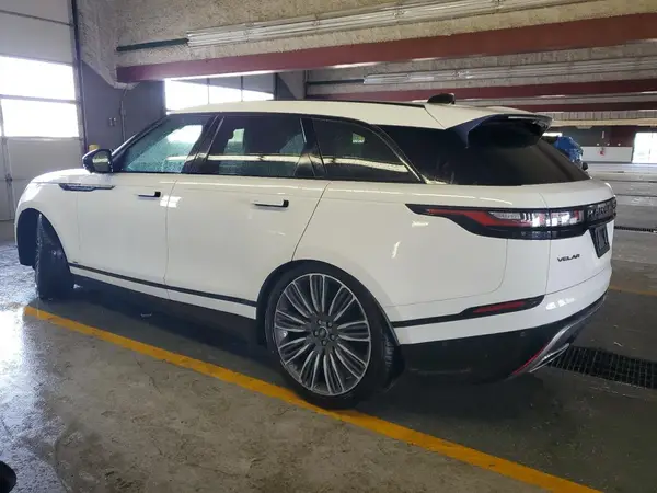 SALYM2RV0JA759043 2018 LAND ROVER RANGE ROVER VELAR - Image 2